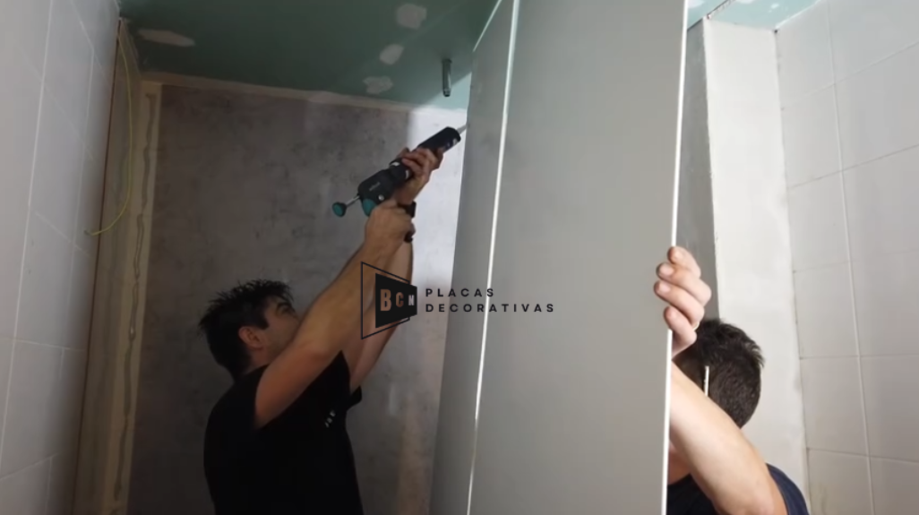 Cargar video: Cómo instalar las placas decorativas 